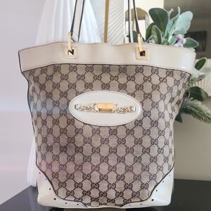 Gucci GG Cream and Brown Monogram Canvas Shoulder Tote
